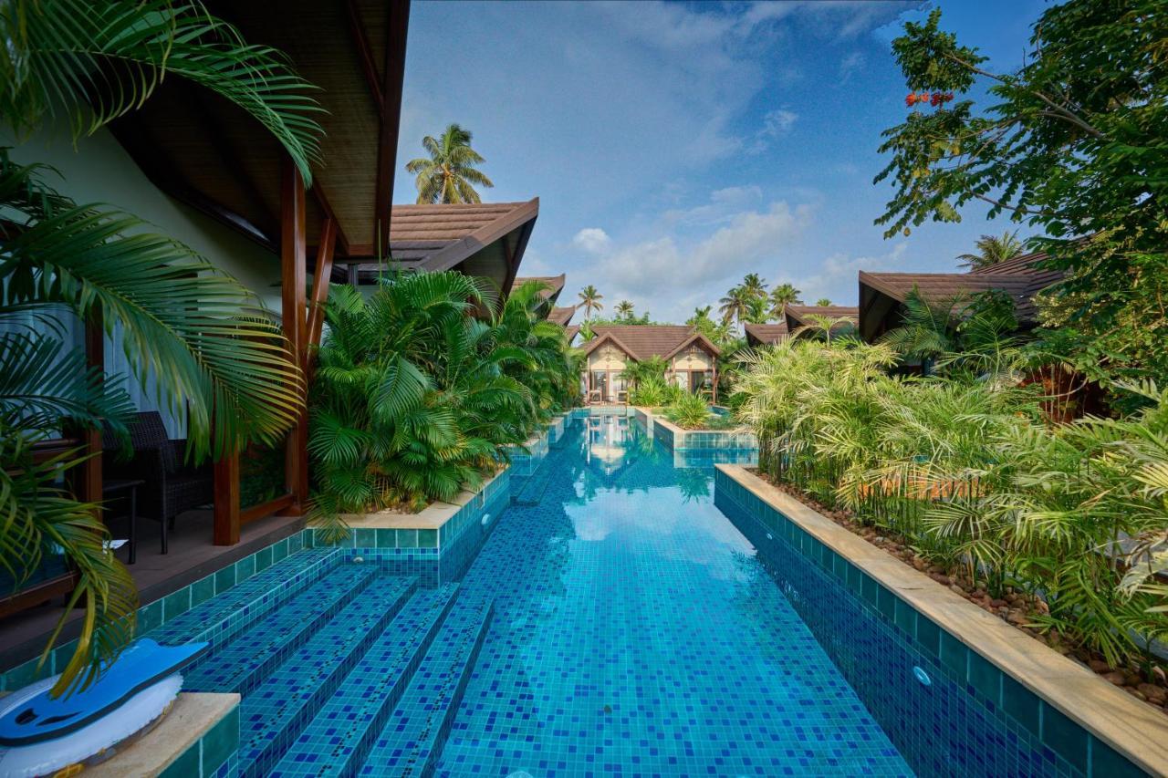 Gokulam Grand Resort & Spa, كوماراكوم المظهر الخارجي الصورة